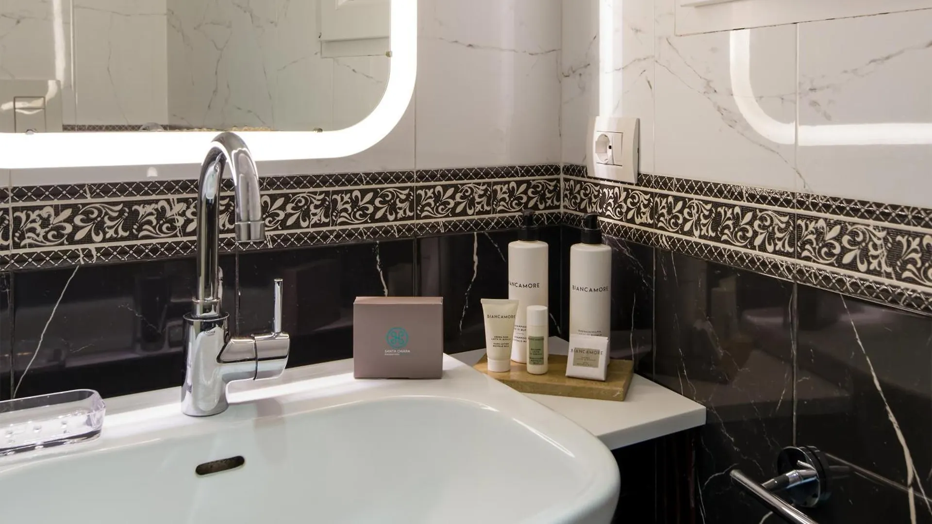 Santa Chiara Boutique Hotel Naples Italy