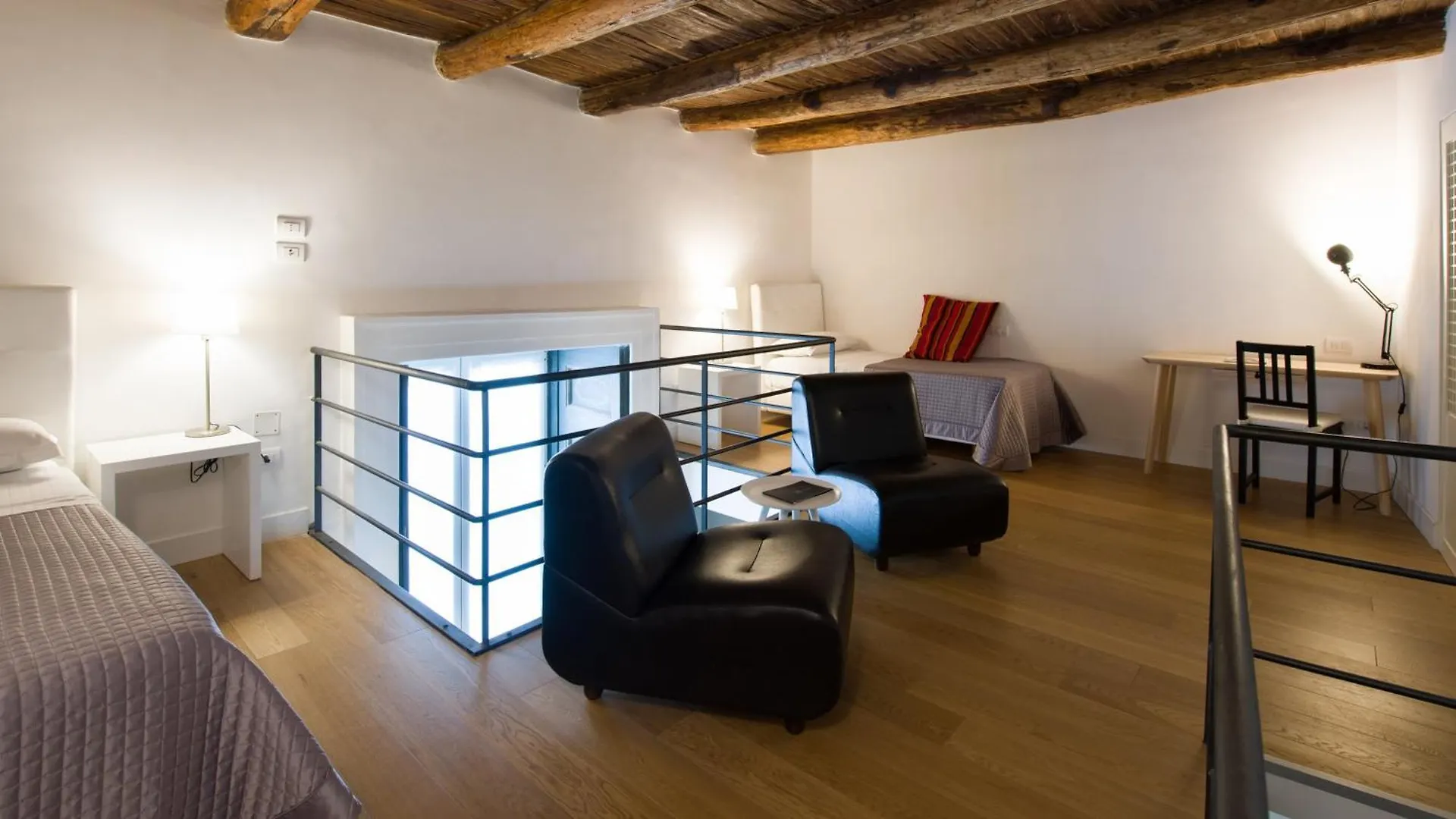 ****  Santa Chiara Boutique Hotel Naples Italy