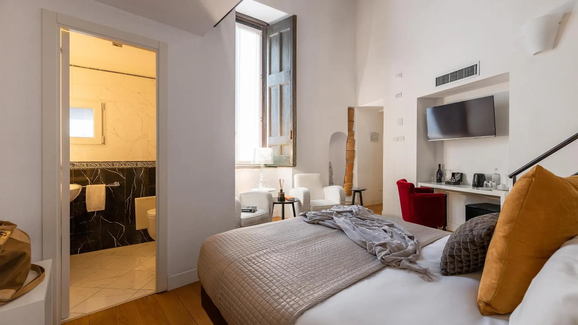 Santa Chiara Boutique Hotel Naples